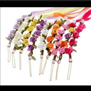 Flower anklet with toe ring. New in package!